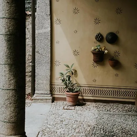 Corte Bonetti - Alloggio D'Epoca Nel Triangolo Lariano Apartment *