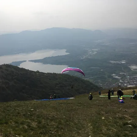 Corte Bonetti - Alloggio D'Epoca Nel Triangolo Lariano *