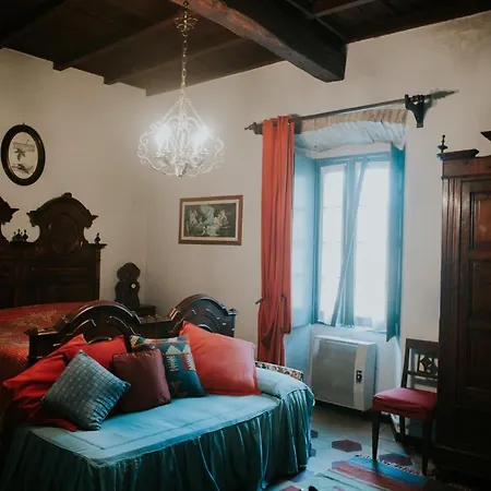 Corte Bonetti - Alloggio D'Epoca Nel Triangolo Lariano *