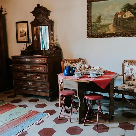 Corte Bonetti - Alloggio D'Epoca Nel Triangolo Lariano